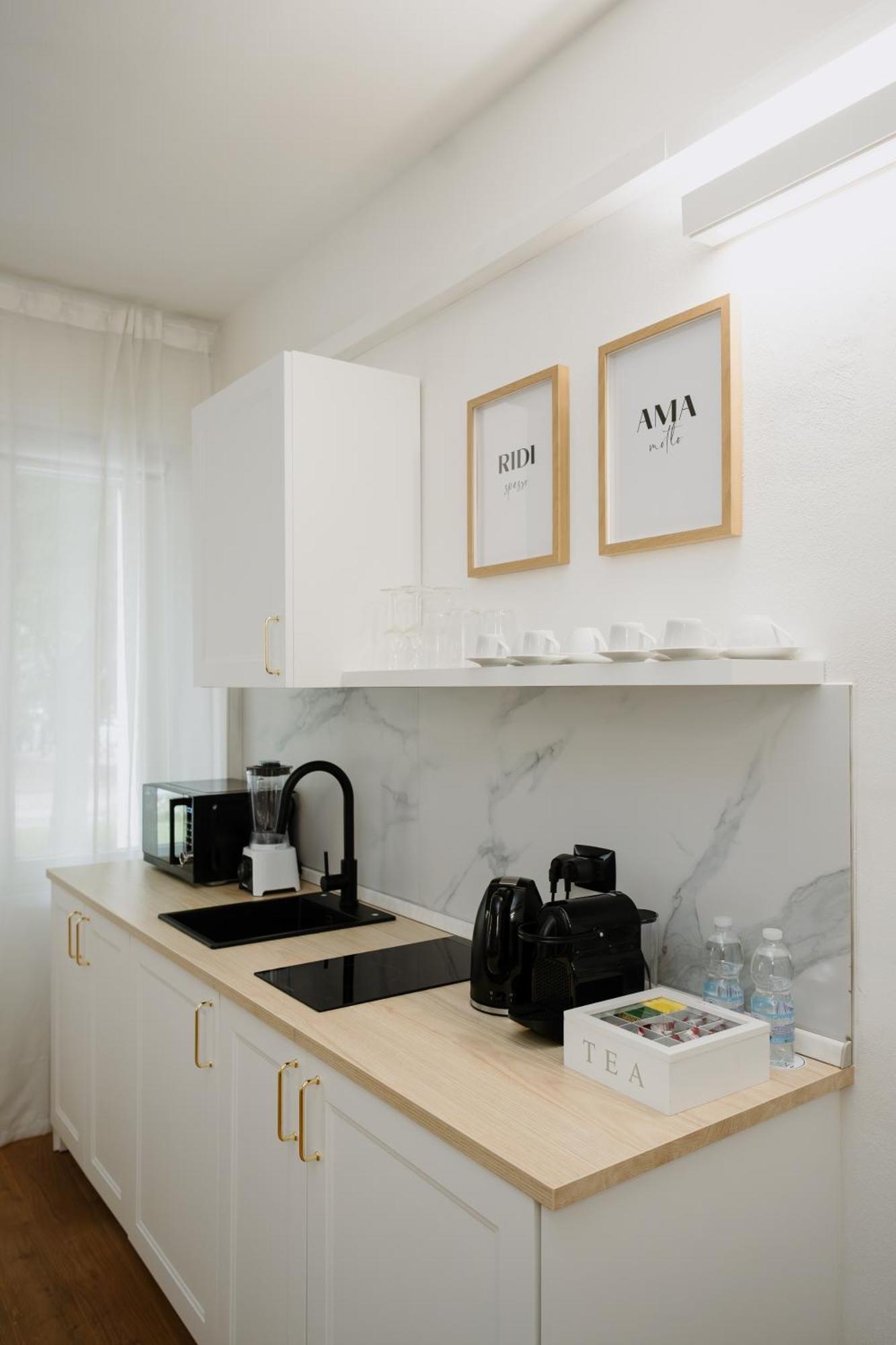 Alatea Pradaval Hotel เวโรนา ภายนอก รูปภาพ